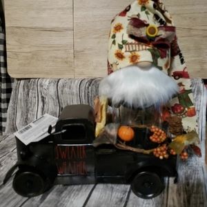 Farmhouse Fall Truck and Gnome